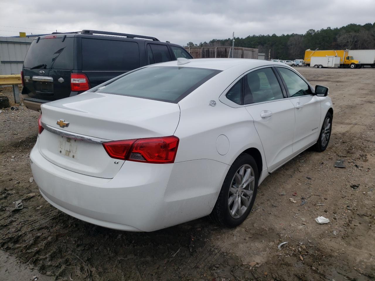 Photo 4 from auction – 2017 CHEVROLET IMPALA LT with VIN 2G1105S34H9138837