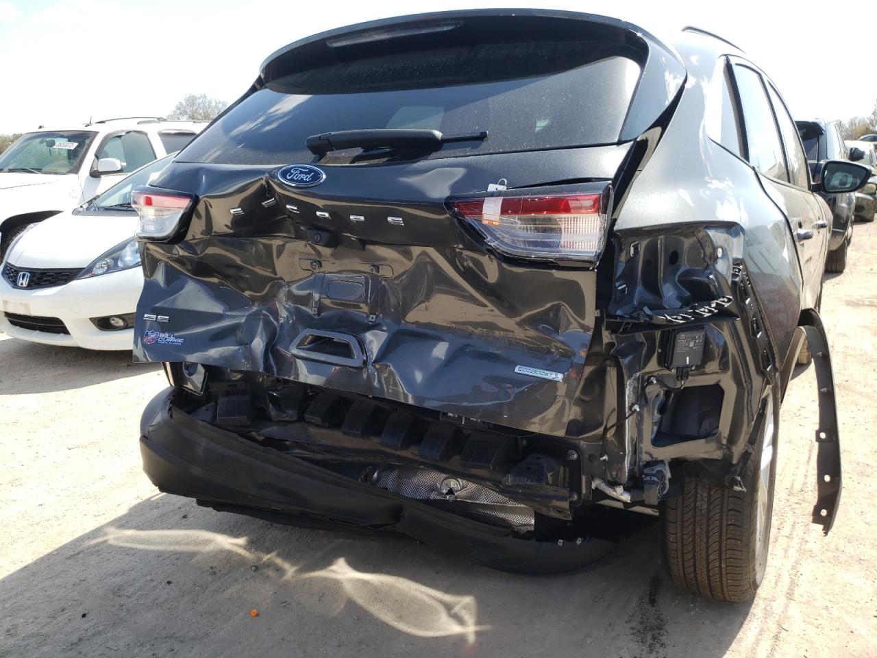 Photo 9 from auction – 2020 FORD ESCAPE SE with VIN 1FMCU0G69LUA06366