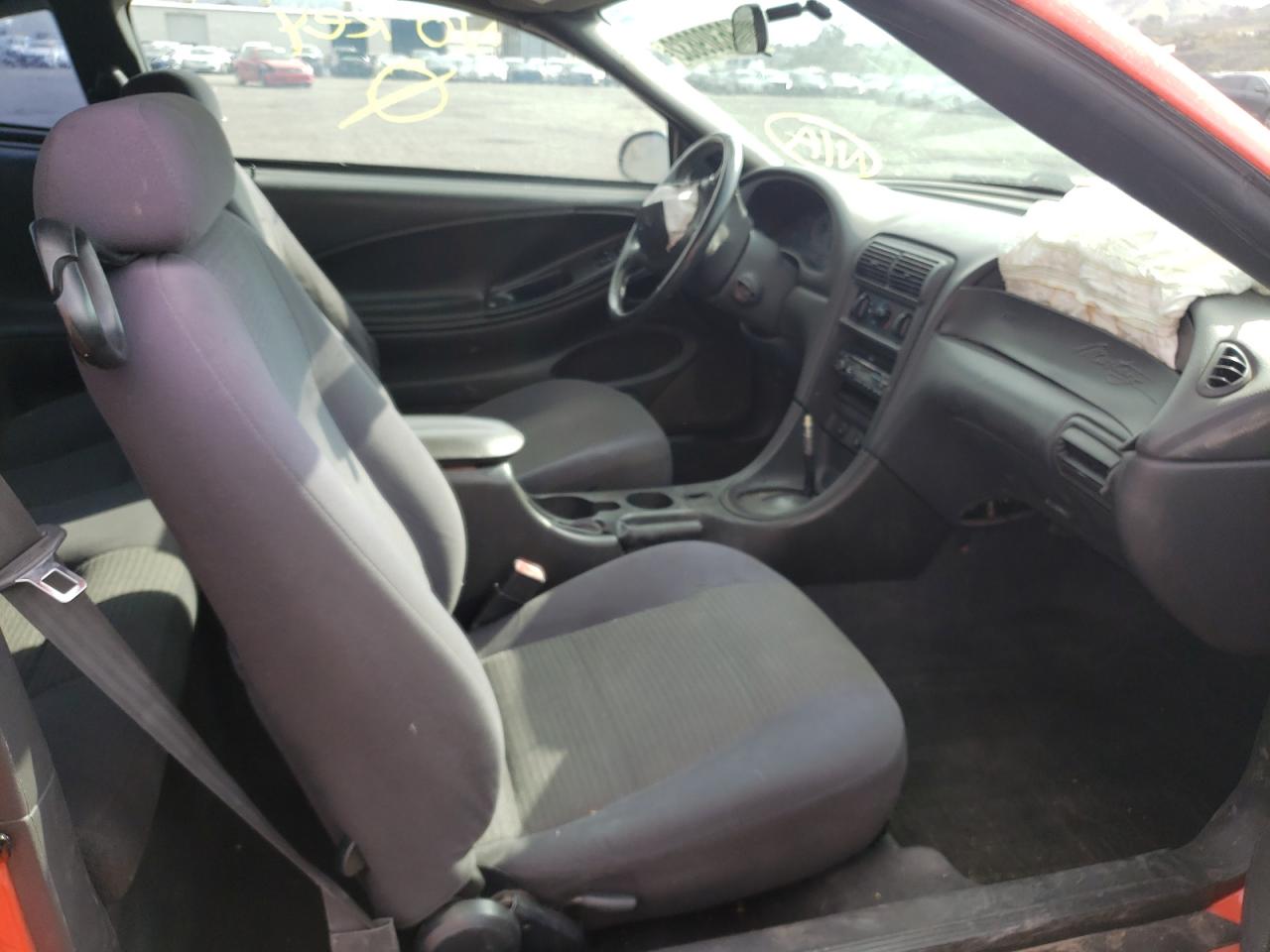 Photo 5 from auction – 2004 FORD MUSTANG with VIN 1FAFP40684F204121