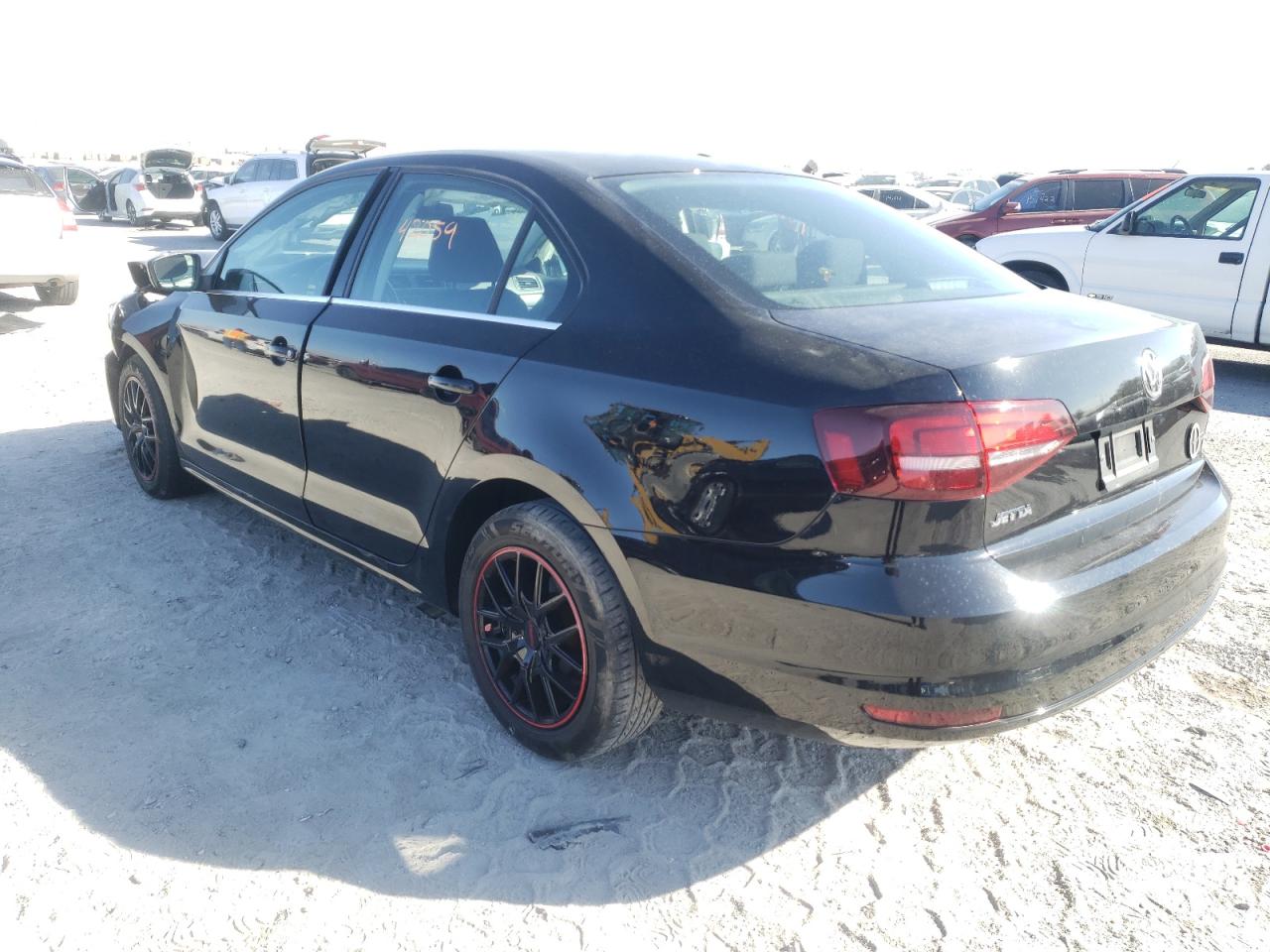 Photo 3 from auction – 2017 VOLKSWAGEN JETTA S with VIN 3VW167AJ4HM328661
