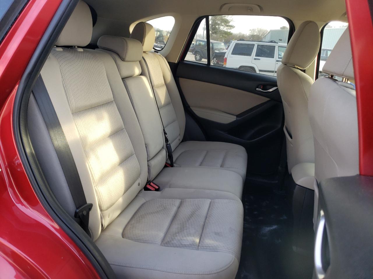 Photo 6 from auction – 2014 MAZDA CX-5 TOURI with VIN JM3KE2CY9E0390893