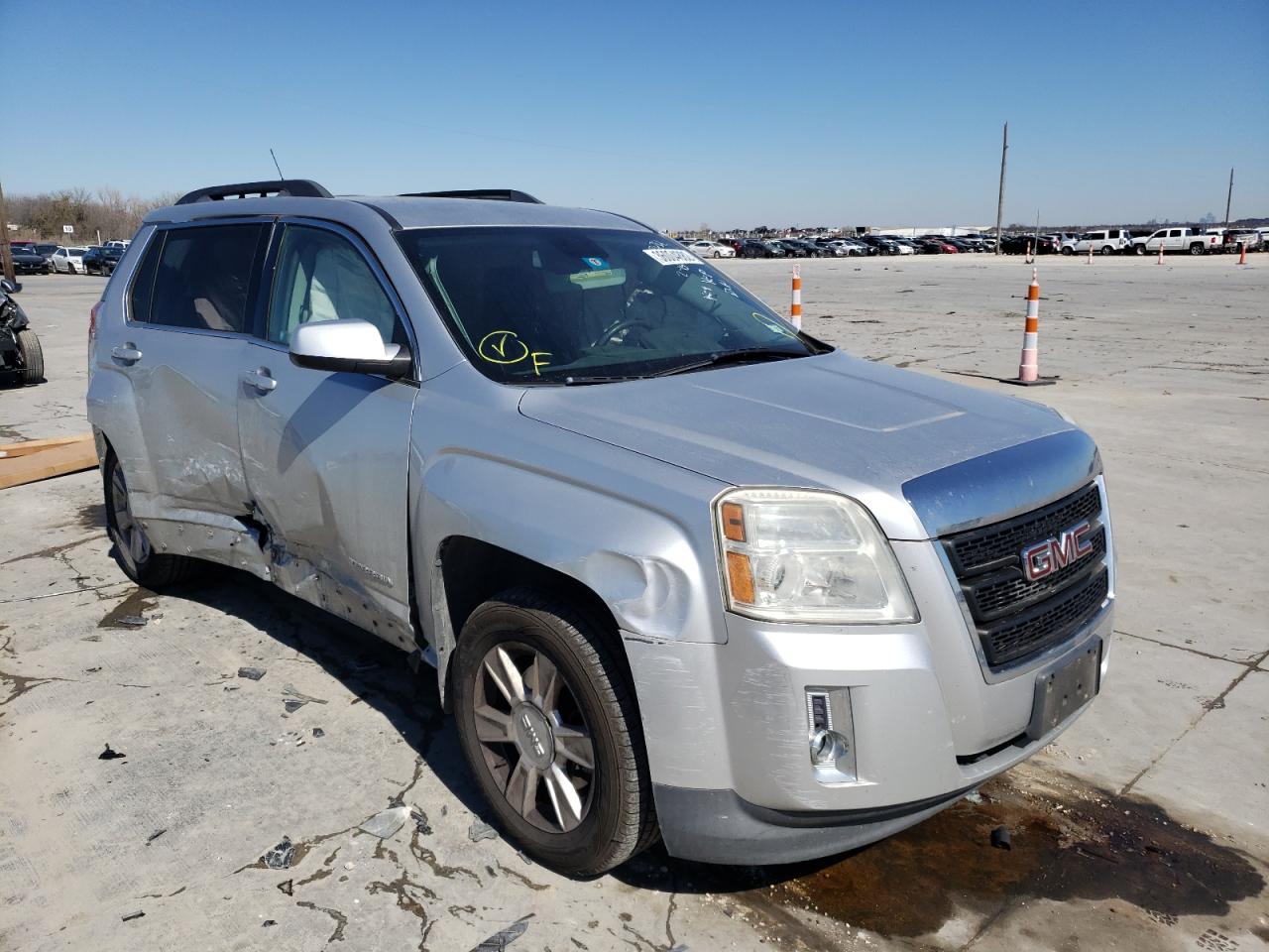 GMC TERRAIN SL 2013 with VIN 2GKALSEK4D6120886 - Photo from auction