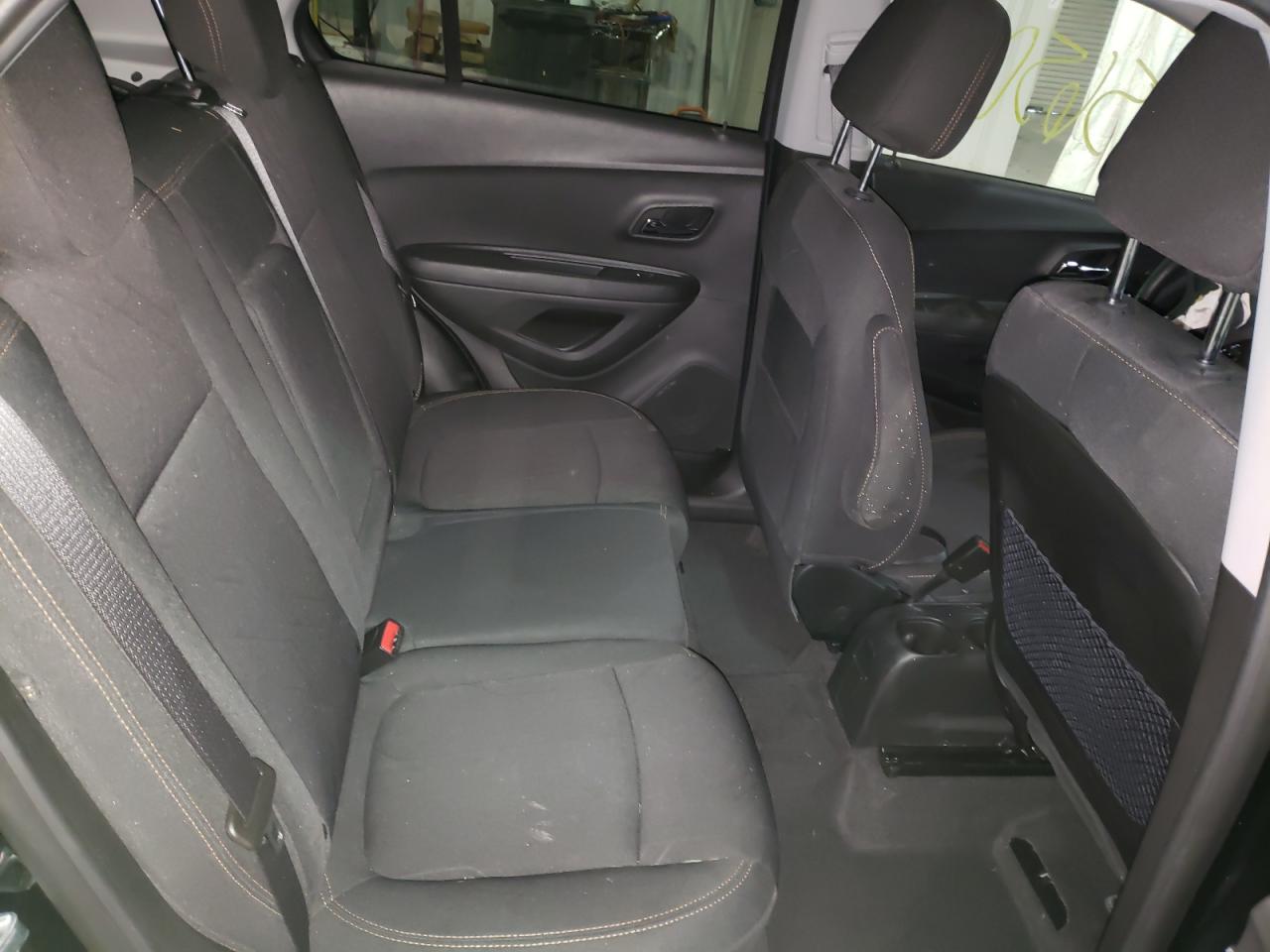 Photo 6 from auction – 2019 CHEVROLET TRAX 1LT with VIN 3GNCJLSB8KL384049