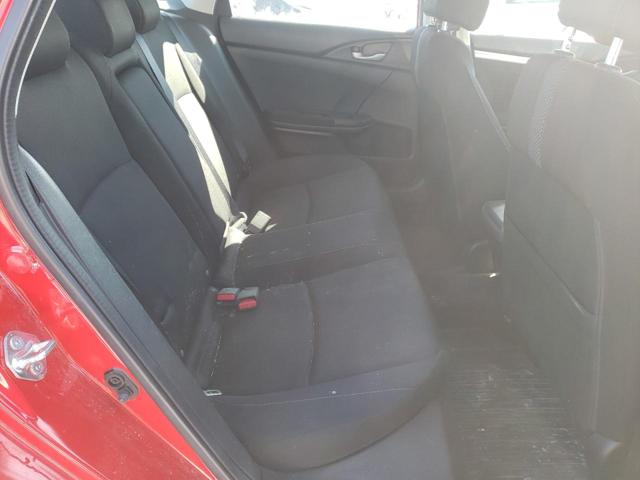 Photo 6 from auction – 2018 HONDA CIVIC EX with VIN 2HGFC2F75JH527676