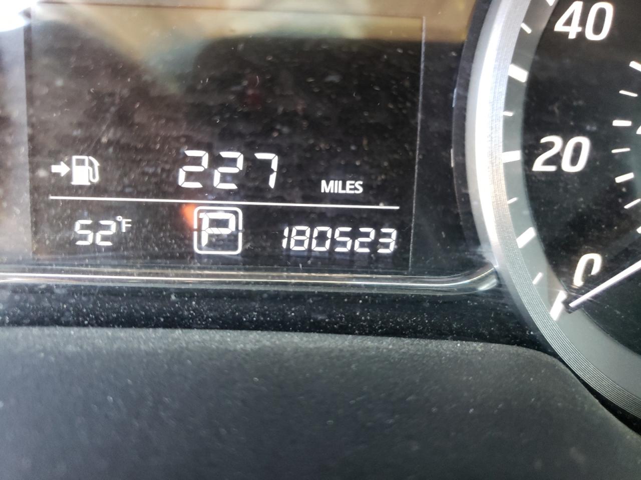 Photo 8 from auction – 2014 NISSAN SENTRA S with VIN 3N1AB7AP5EY245217