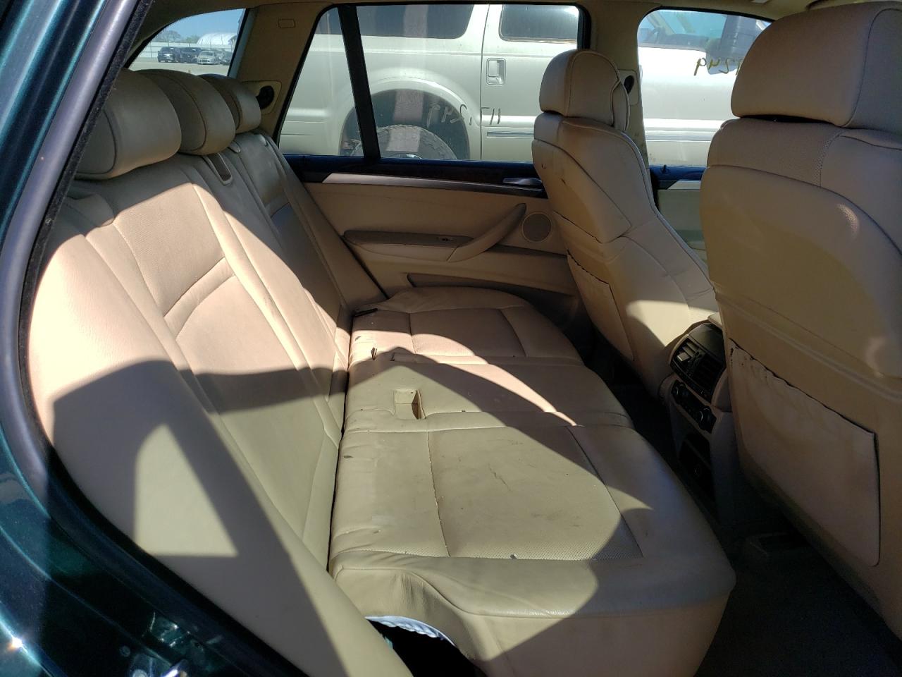 Photo 6 from auction – 2007 BMW X5 4.8I with VIN 5UXFE83527LZ39076