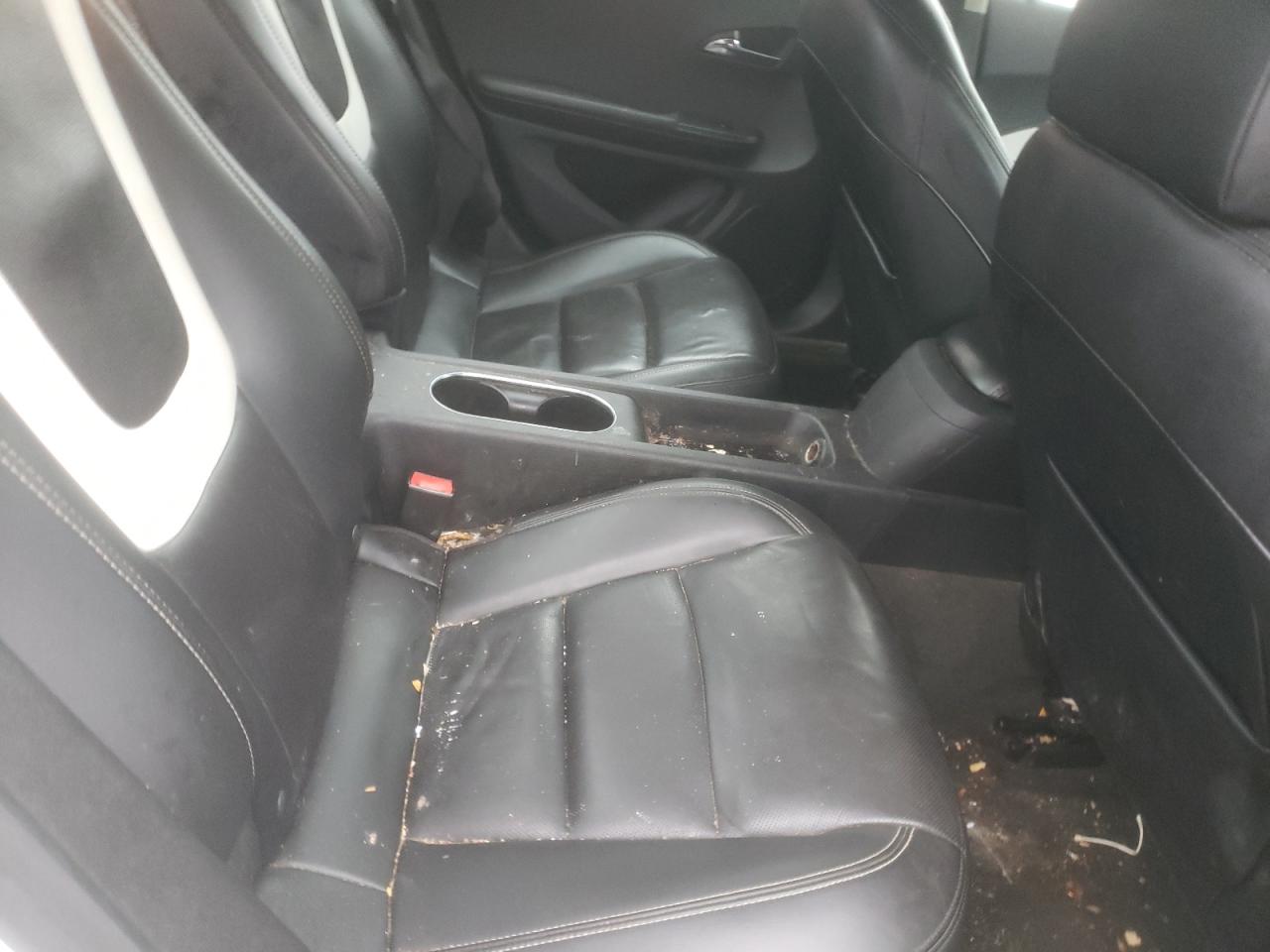 Photo 6 from auction – 2012 CHEVROLET VOLT with VIN 1G1RD6E46CU127819