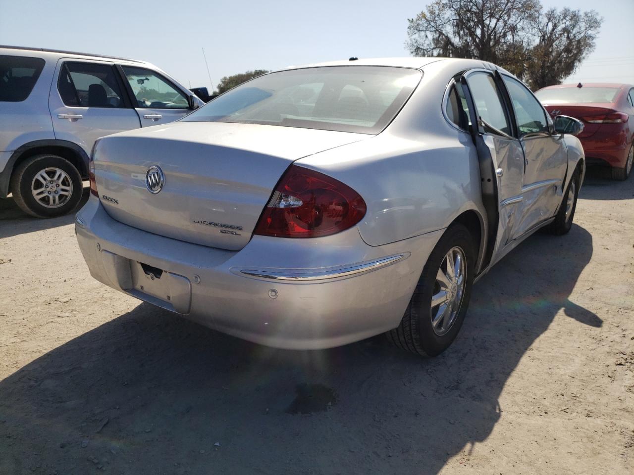 Photo 4 from auction – 2005 BUICK LACROSSE C with VIN 2G4WD562551214574