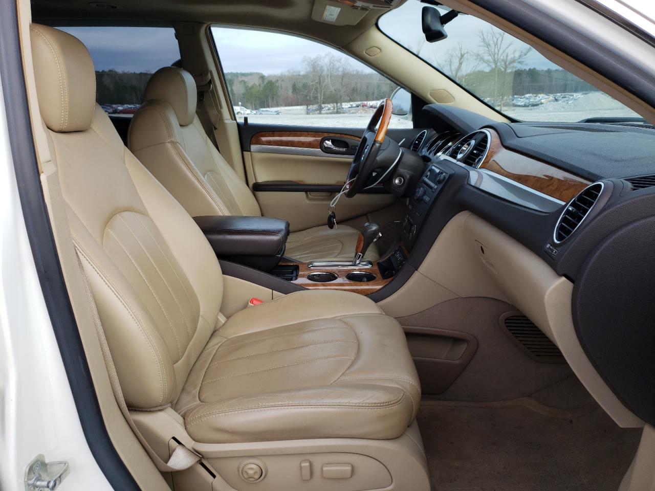 Photo 5 from auction – 2008 BUICK ENCLAVE CX with VIN 5GAER23788J225354