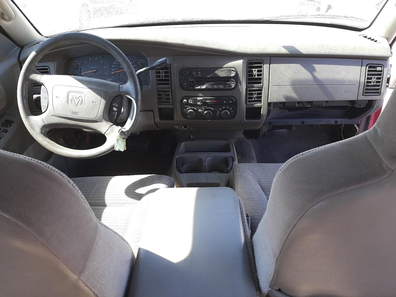 Photo 9 from auction – 2002 DODGE DURANGO SL with VIN 1B4HR48N12F120614
