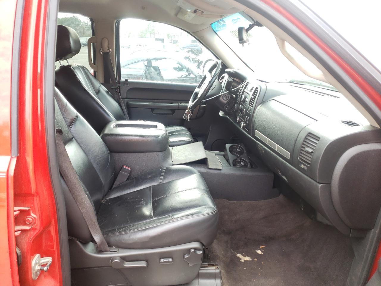 Photo 5 from auction – 2011 CHEVROLET SILVERADO with VIN 3GCPKSE39BG239679