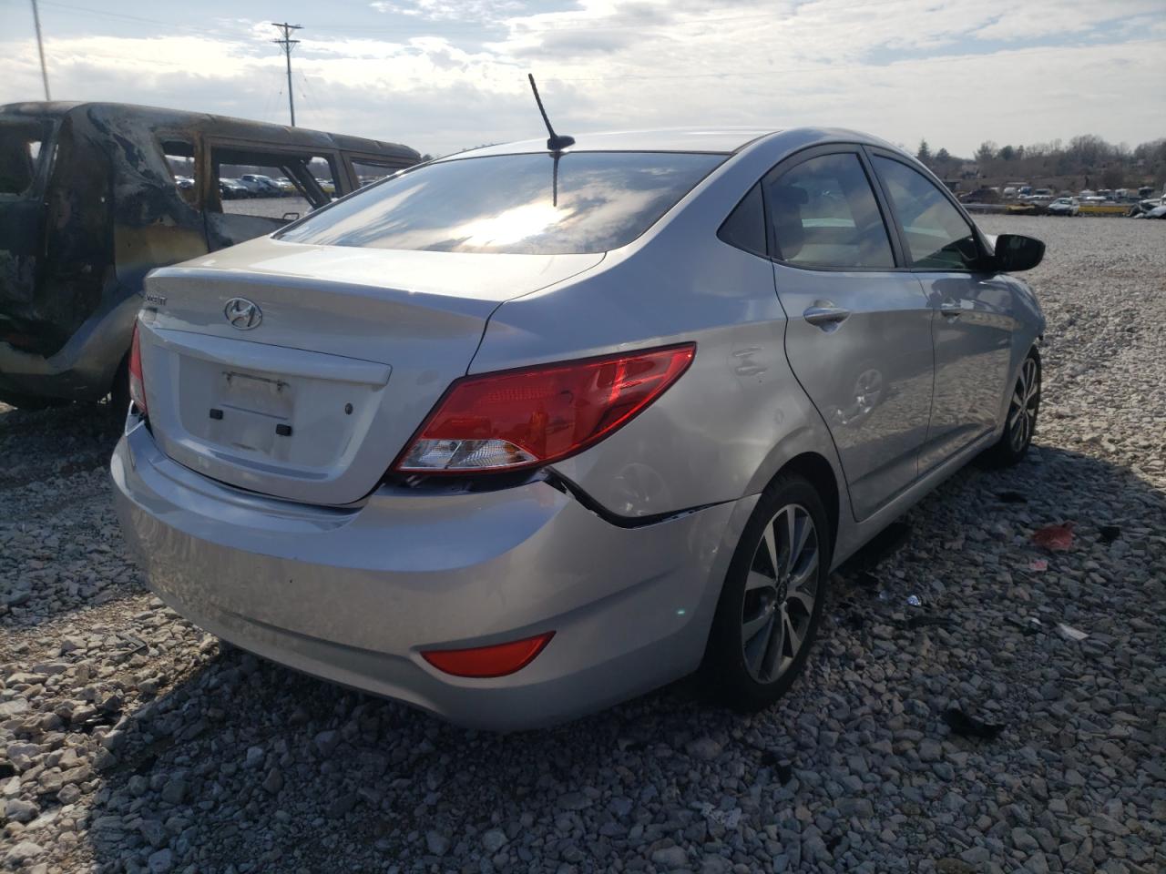 Photo 4 from auction – 2017 HYUNDAI ACCENT SE with VIN KMHCT4AE5HU283064