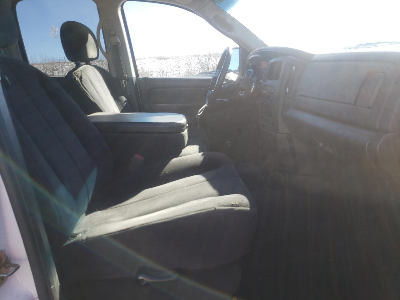 Photo 5 from auction – 2005 DODGE RAM 1500 S with VIN 1D7HU18D45J607014