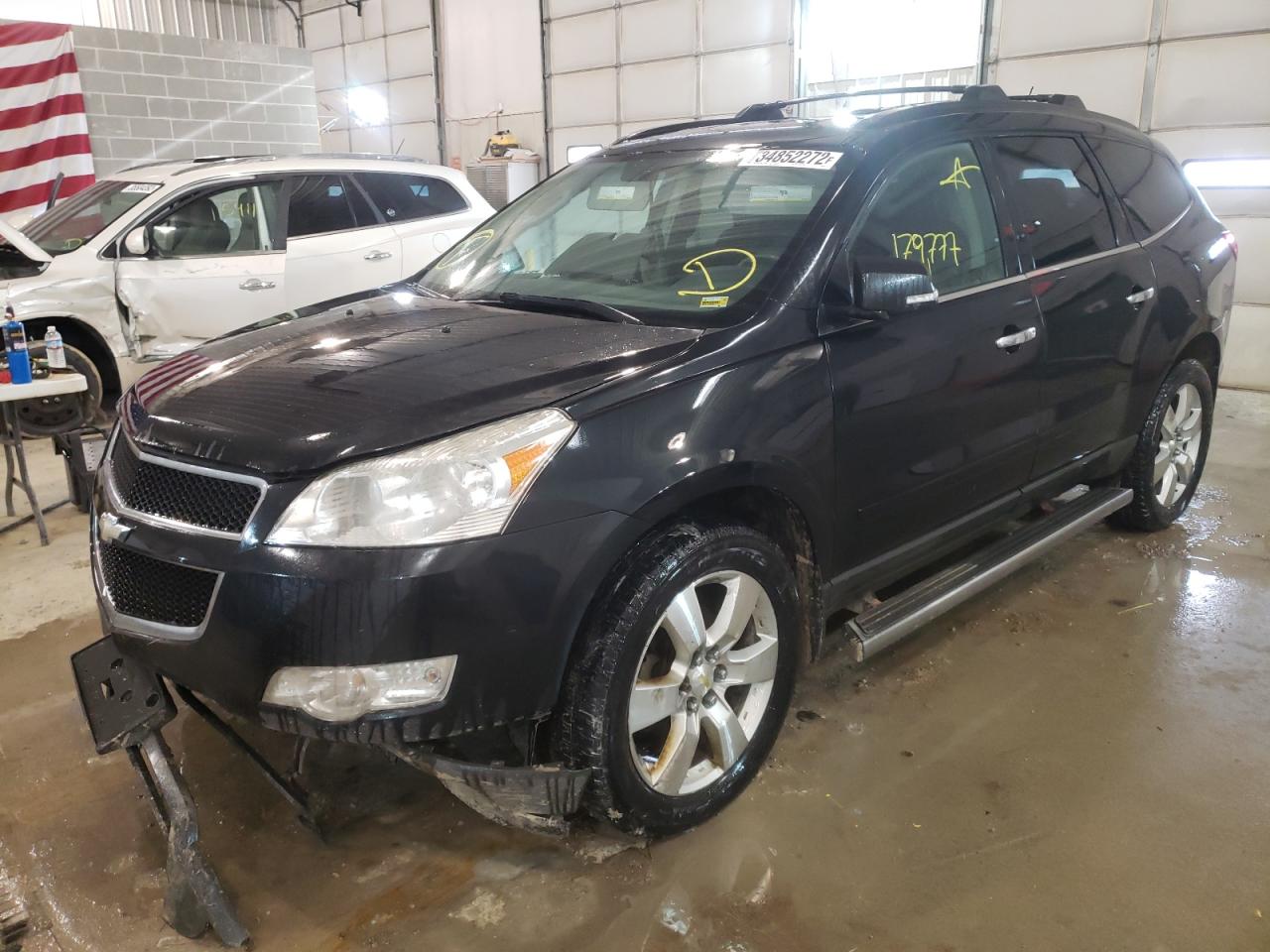 Photo 2 from auction – 2011 CHEVROLET TRAVERSE L with VIN 1GNKRGED7BJ401276