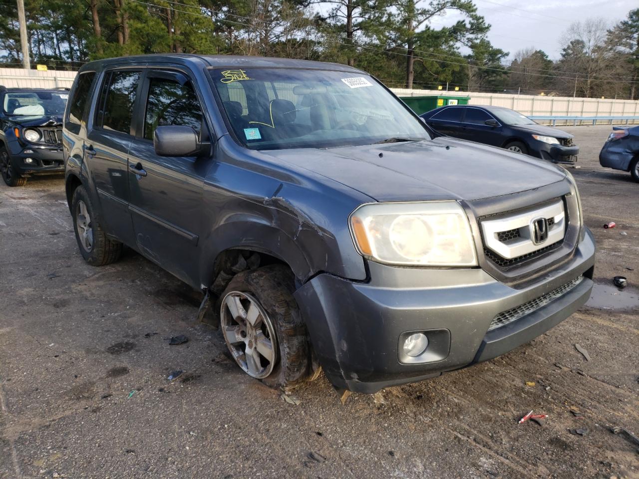 HONDA PILOT EX 2011 with VIN 5FNYF3H45BB001126 - Photo from auction