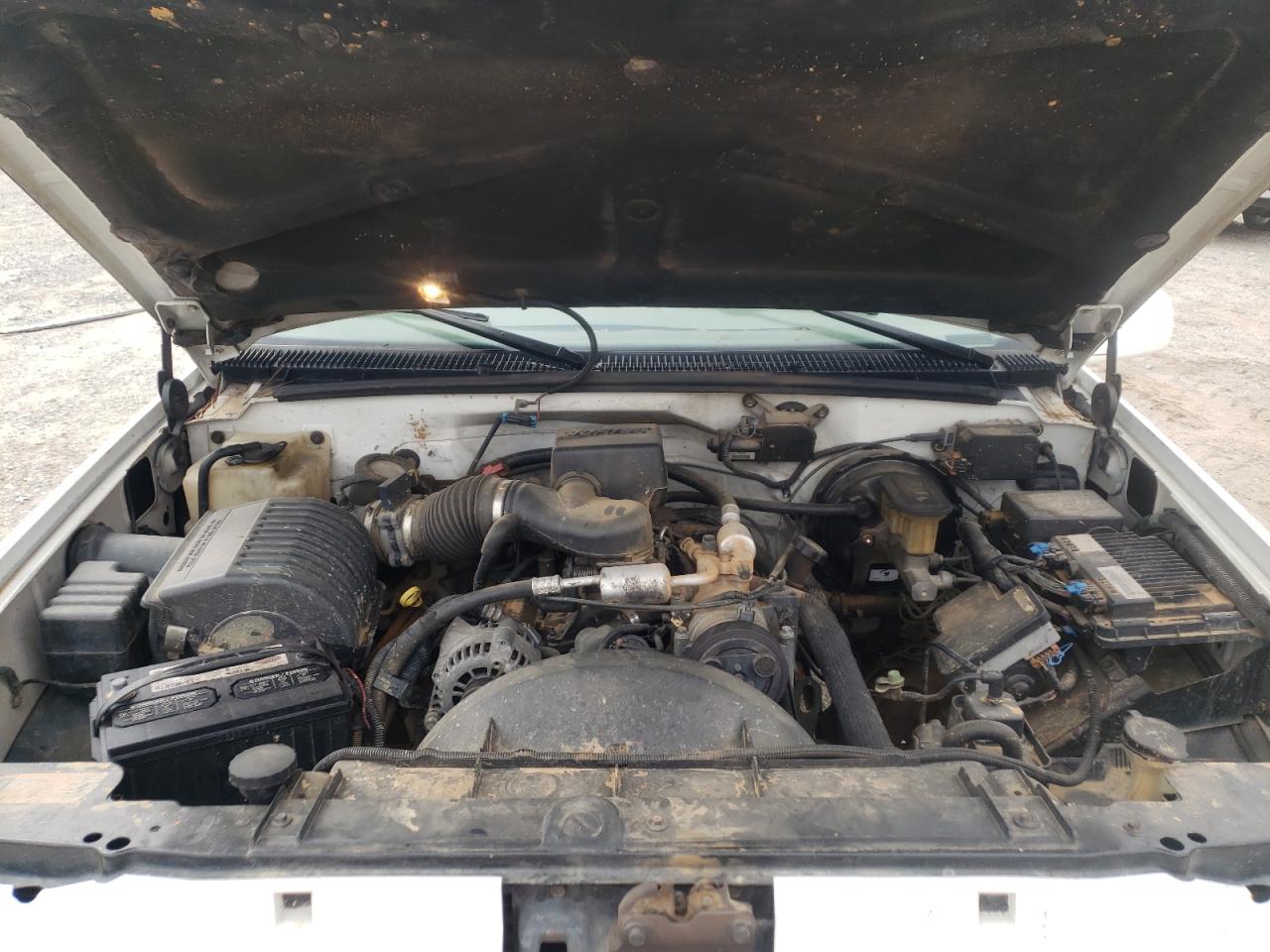 Фото 7 с аукциона – 1998 GMC SIERRA K15 с VIN 2GTEK19M9W1544800