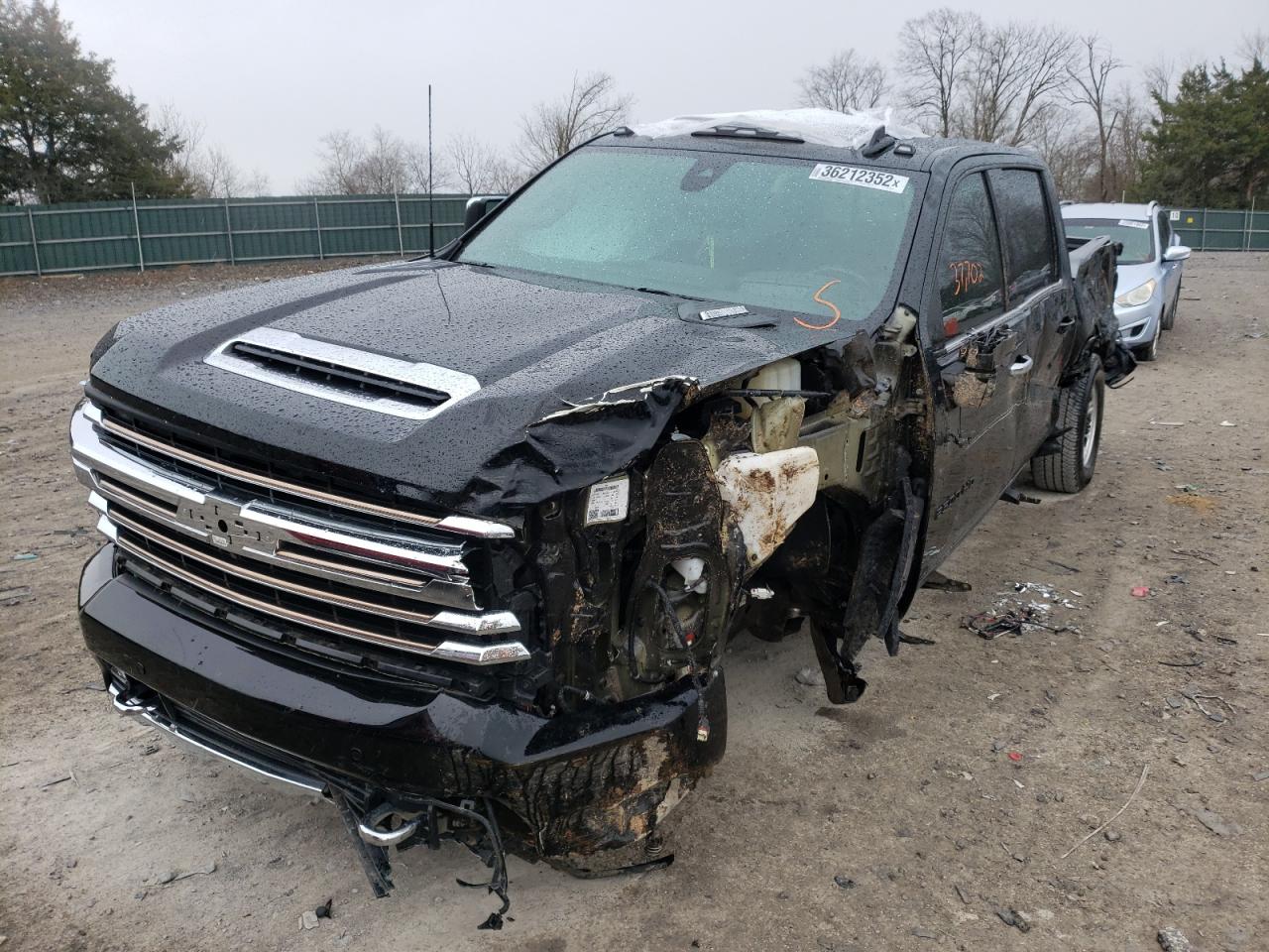 Photo 2 from auction – 2020 CHEVROLET SILVERADO with VIN 1GC4YREY6LF203411