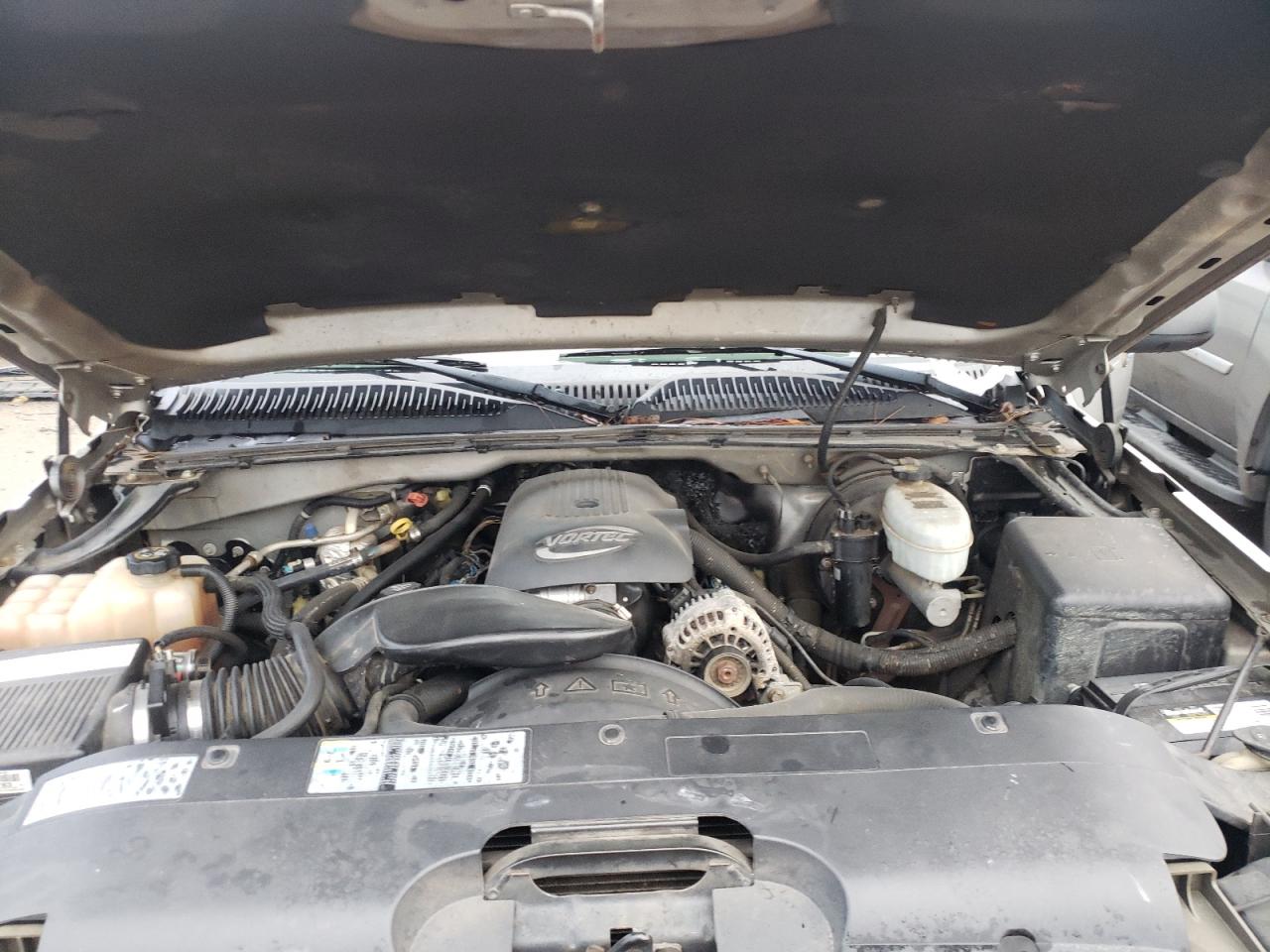 Photo 7 from auction – 2004 CHEVROLET SILVERADO with VIN 2GCEC19T641197198