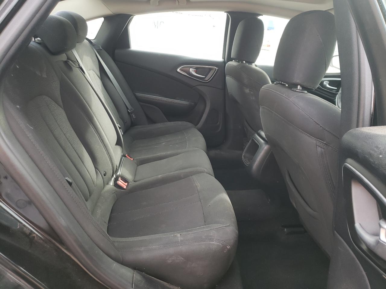 Photo 6 from auction – 2016 CHRYSLER 200 LIMITE with VIN 1C3CCCABXGN170180