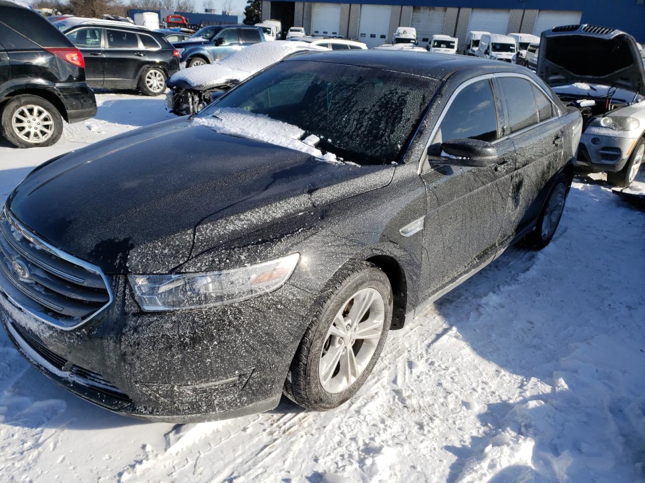 Photo 2 from auction – 2014 FORD TAURUS SEL with VIN 1FAHP2H82EG116437