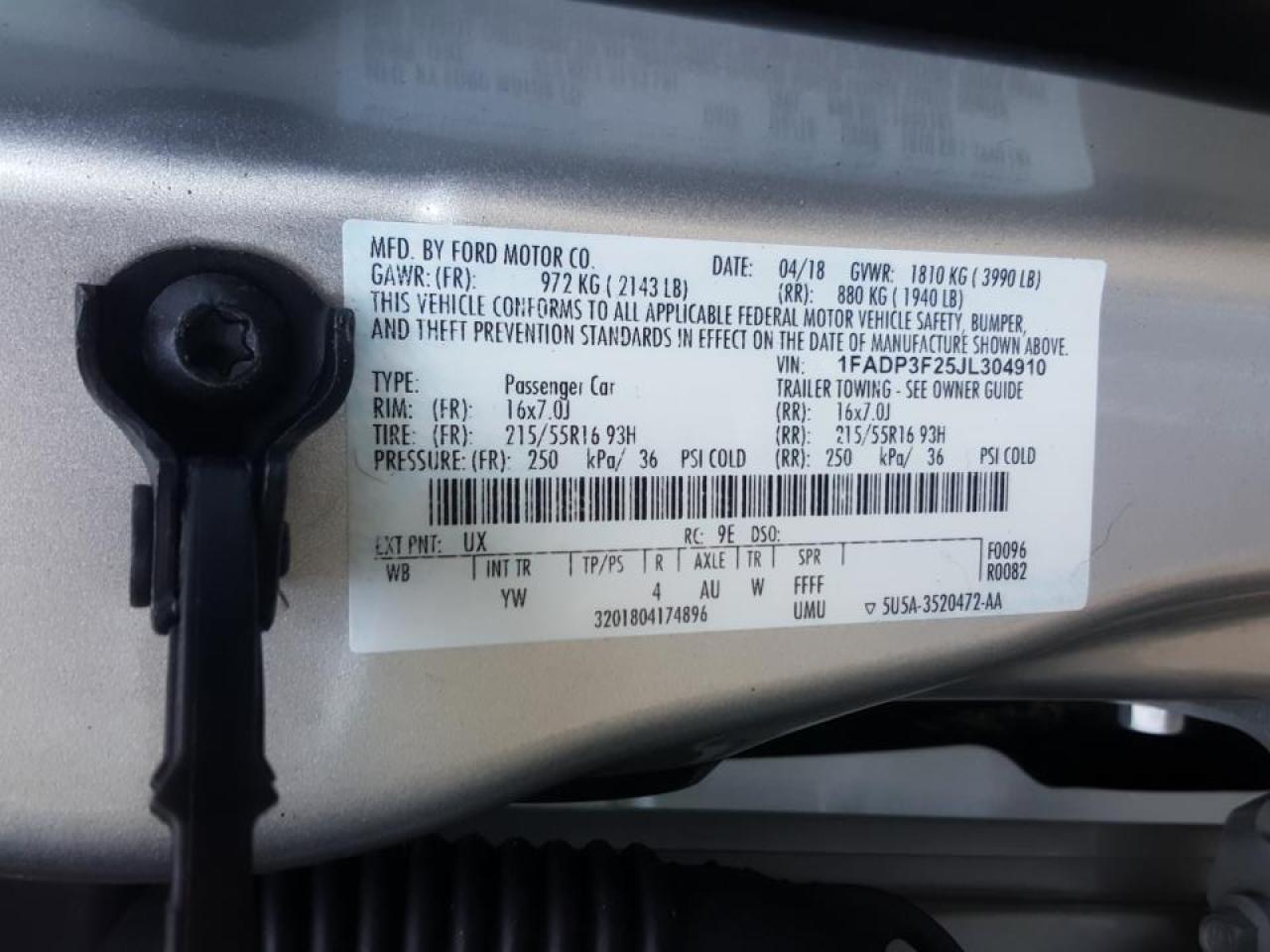 Photo 10 from auction – 2018 FORD FOCUS SE with VIN 1FADP3F25JL304910