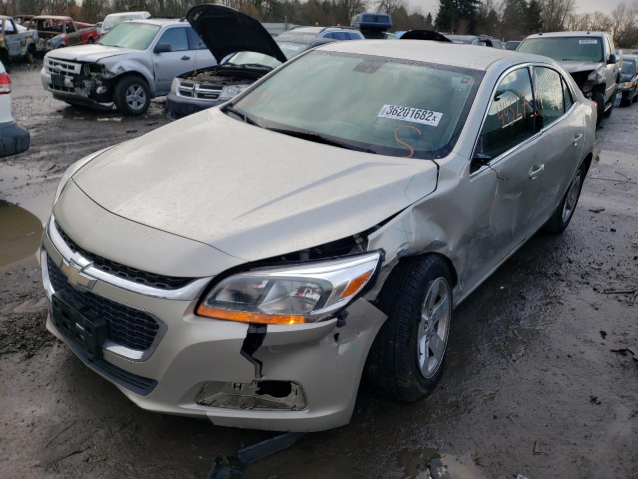 Photo 2 from auction – 2015 CHEVROLET MALIBU LS with VIN 1G11A5SL0FF325669