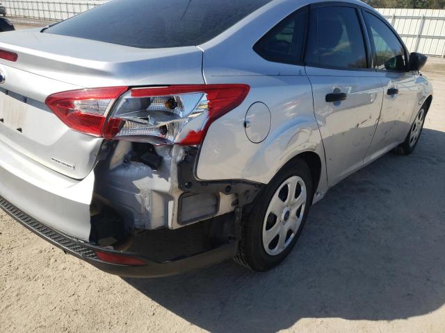 Photo 9 from auction – 2014 FORD FOCUS S with VIN 1FADP3E26EL161604