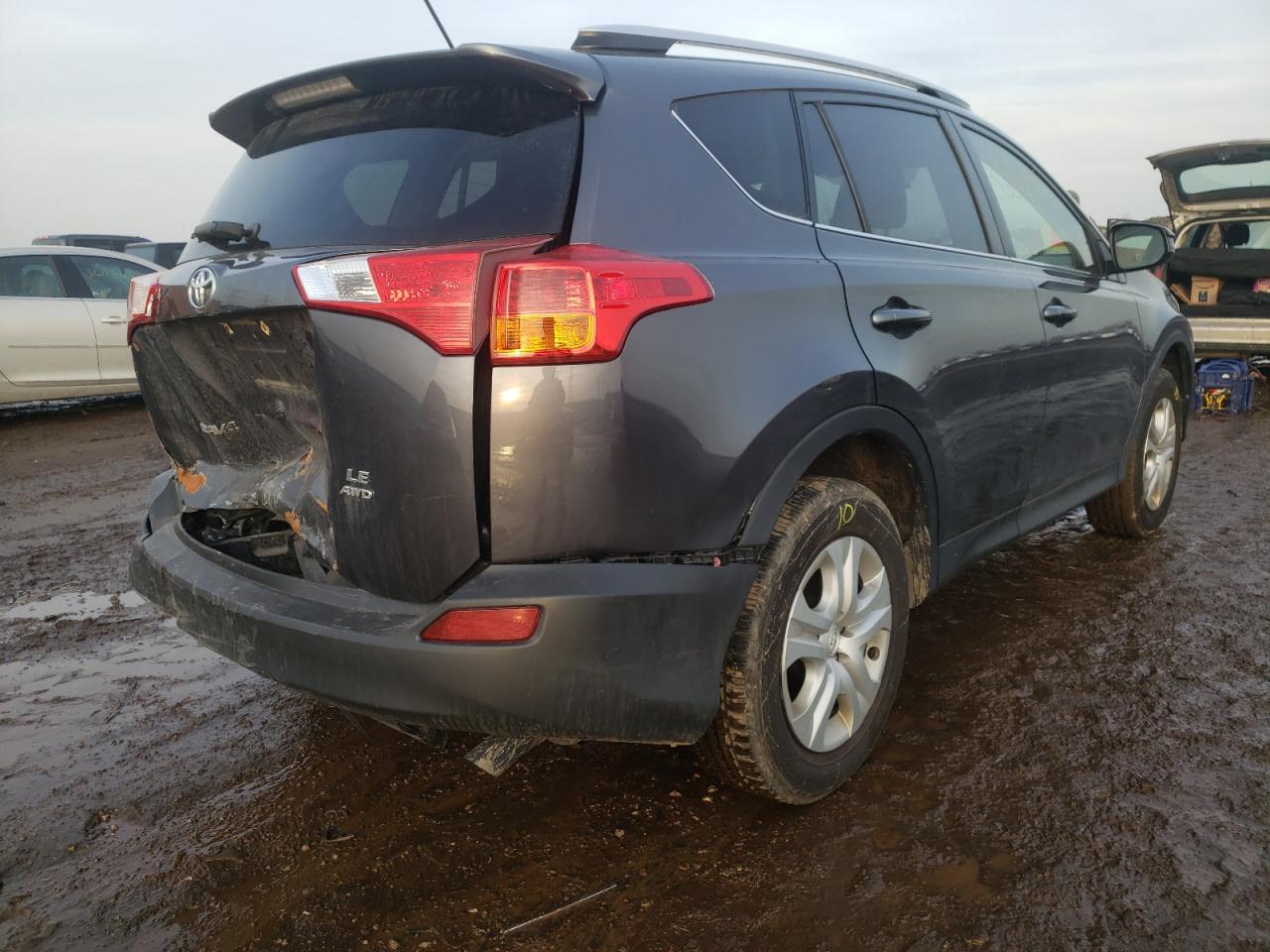 Photo 4 from auction – 2015 TOYOTA RAV4 LE with VIN JTMBFREV0FD148604