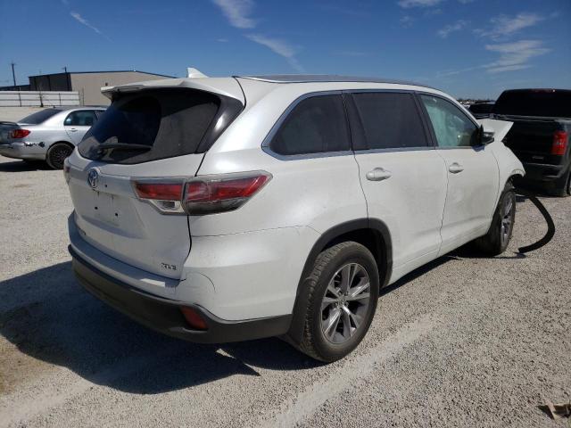 Photo 4 from auction – 2015 TOYOTA HIGHLANDER with VIN 5TDKKRFH6FS046152