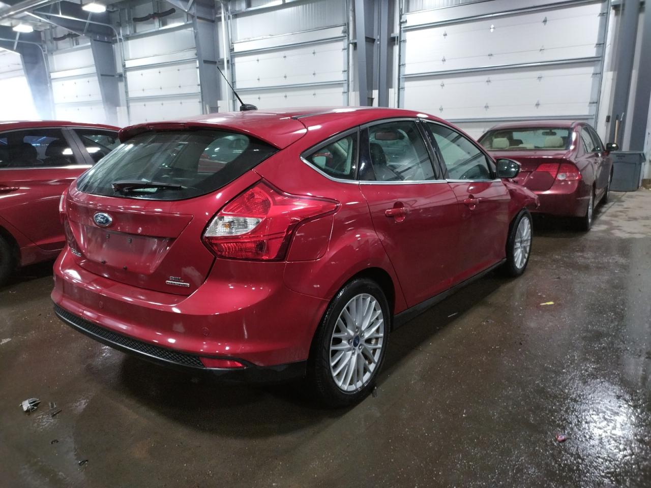 Photo 4 from auction – 2012 FORD FOCUS SEL with VIN 1FAHP3M25CL467595