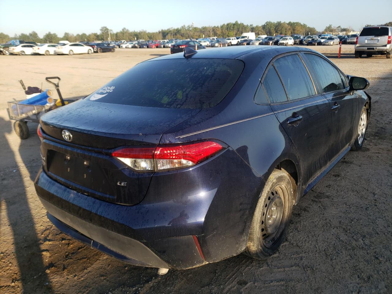 Photo 4 from auction – 2020 TOYOTA COROLLA LE with VIN 5YFEPRAE3LP056623