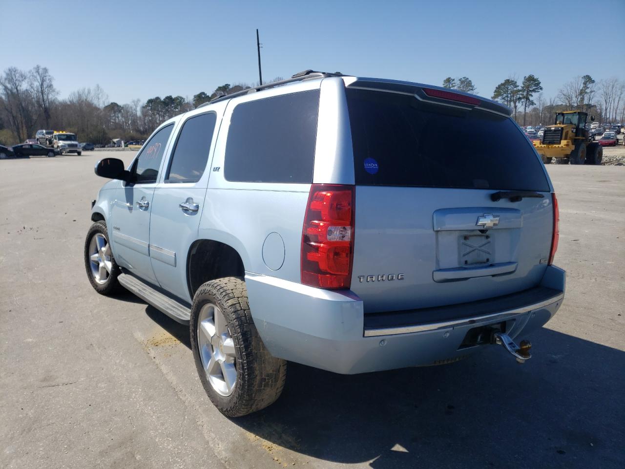 Photo 3 from auction – 2011 CHEVROLET TAHOE C150 with VIN 1GNSCCE00BR257093