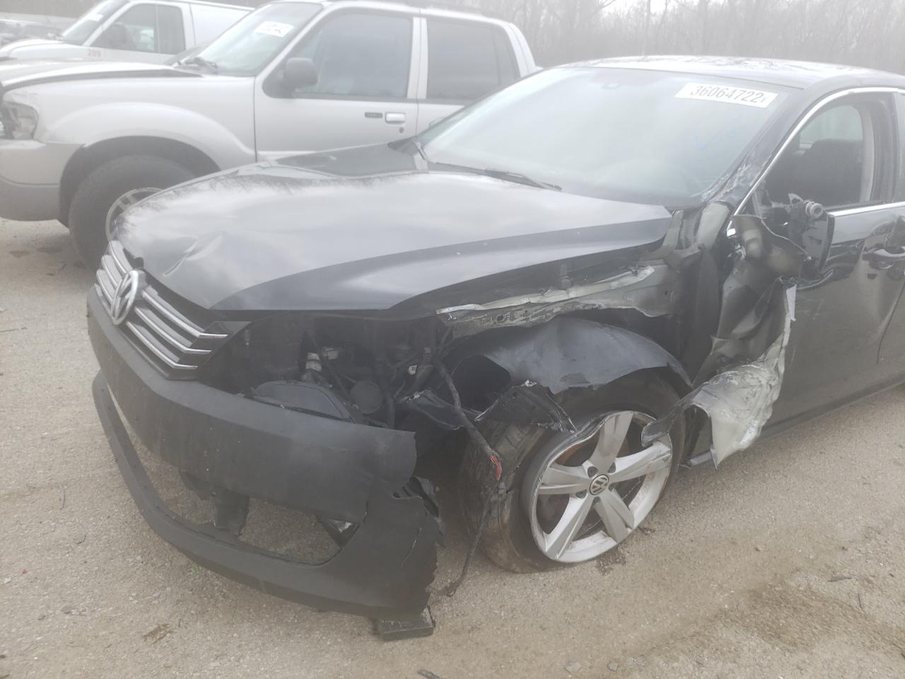 Photo 9 from auction – 2015 VOLKSWAGEN PASSAT S with VIN 1VWAS7A32FC116790