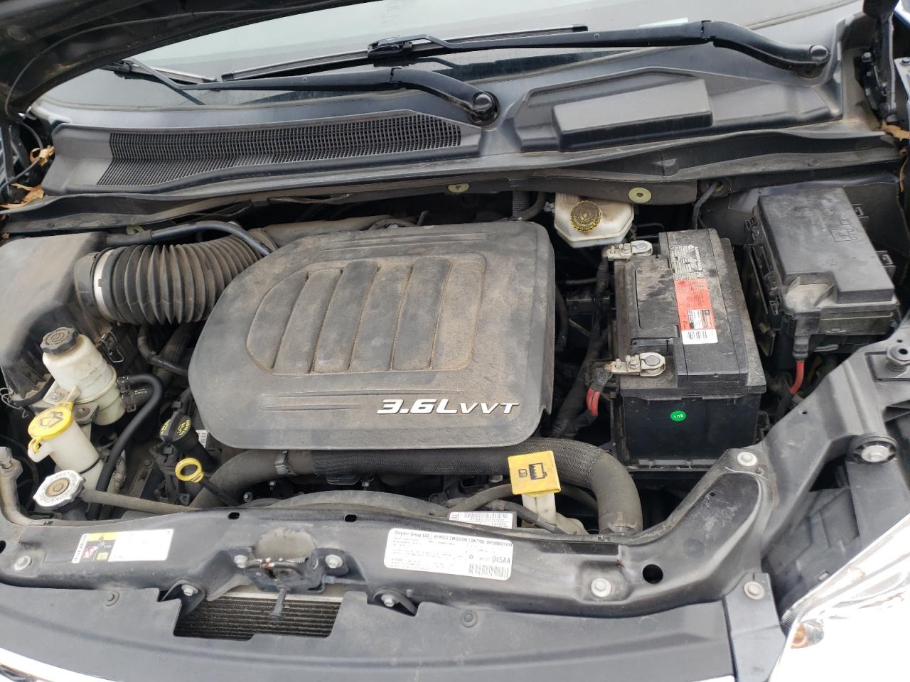 Photo 7 from auction – 2013 CHRYSLER TOWN & COU with VIN 2C4RC1BG1DR661269