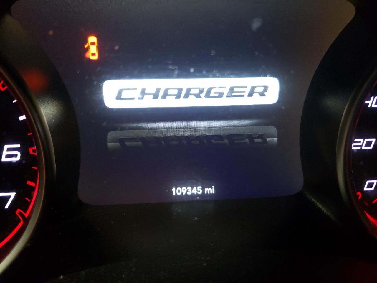Photo 8 from auction – 2018 DODGE CHARGER R/ with VIN 2C3CDXCT0JH162647
