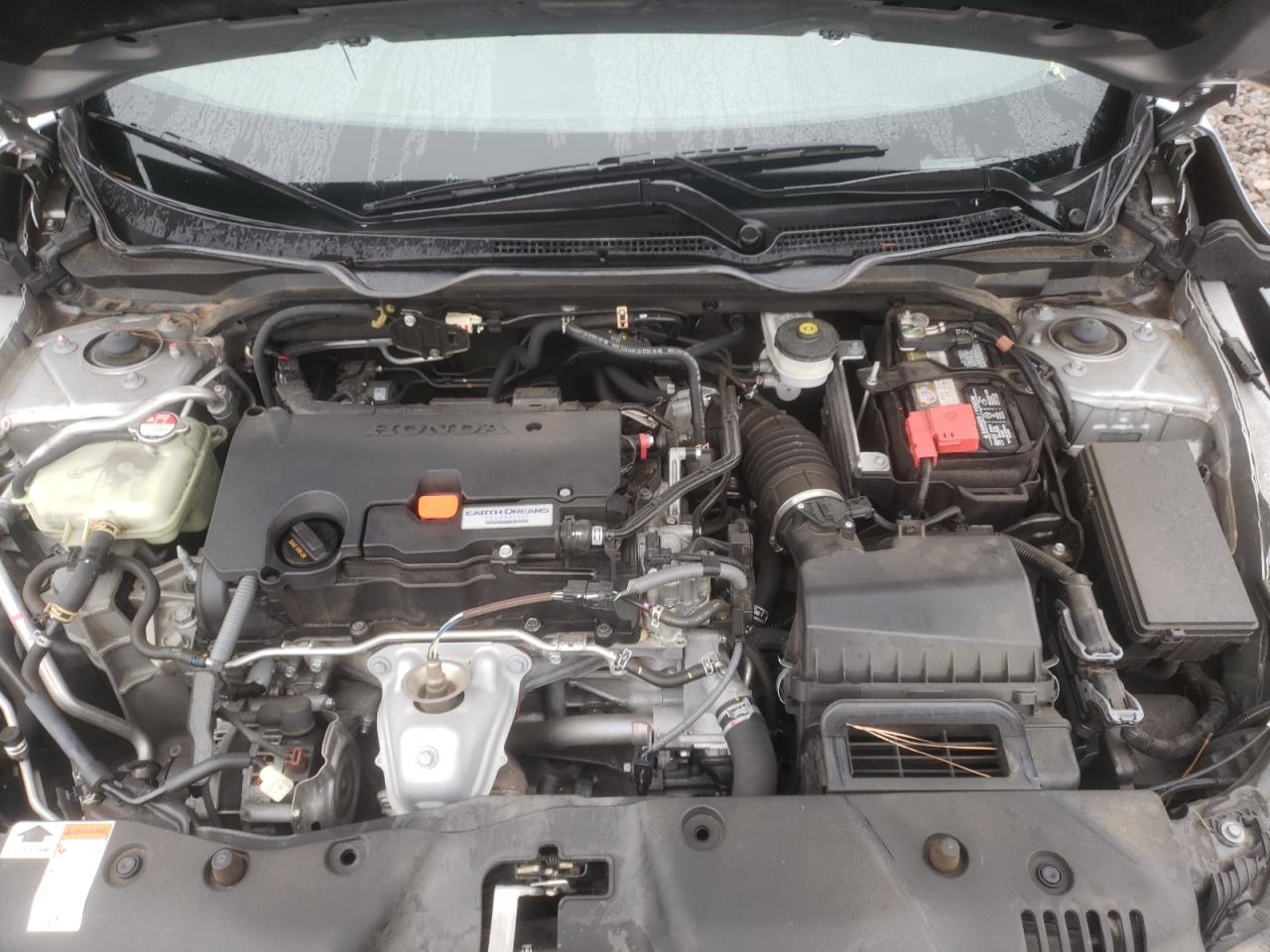 Photo 7 from auction – 2016 HONDA CIVIC LX with VIN 19XFC2F50GE066906