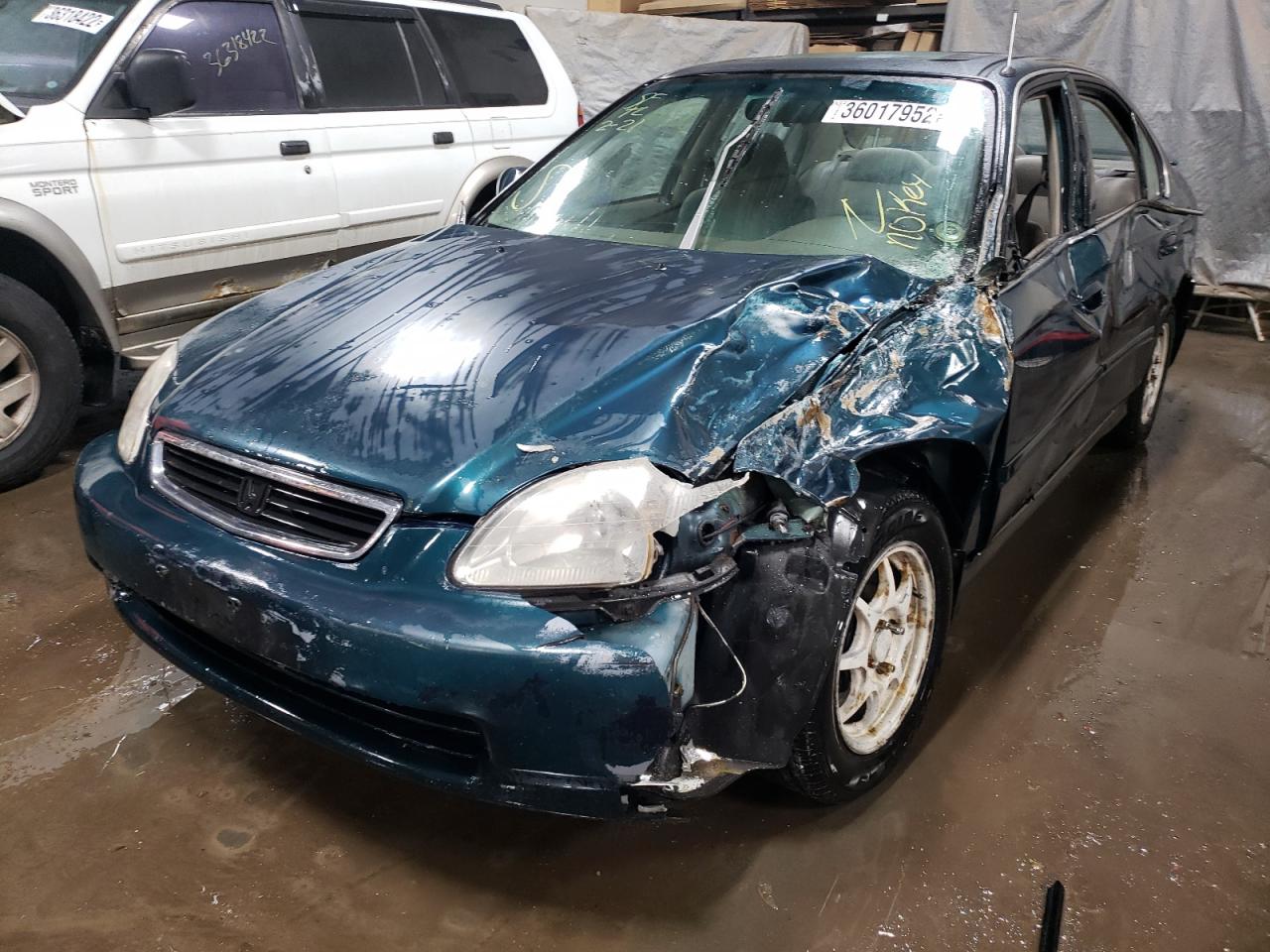 Photo 2 from auction – 1996 HONDA CIVIC EX with VIN 2HGEJ8644TH512325
