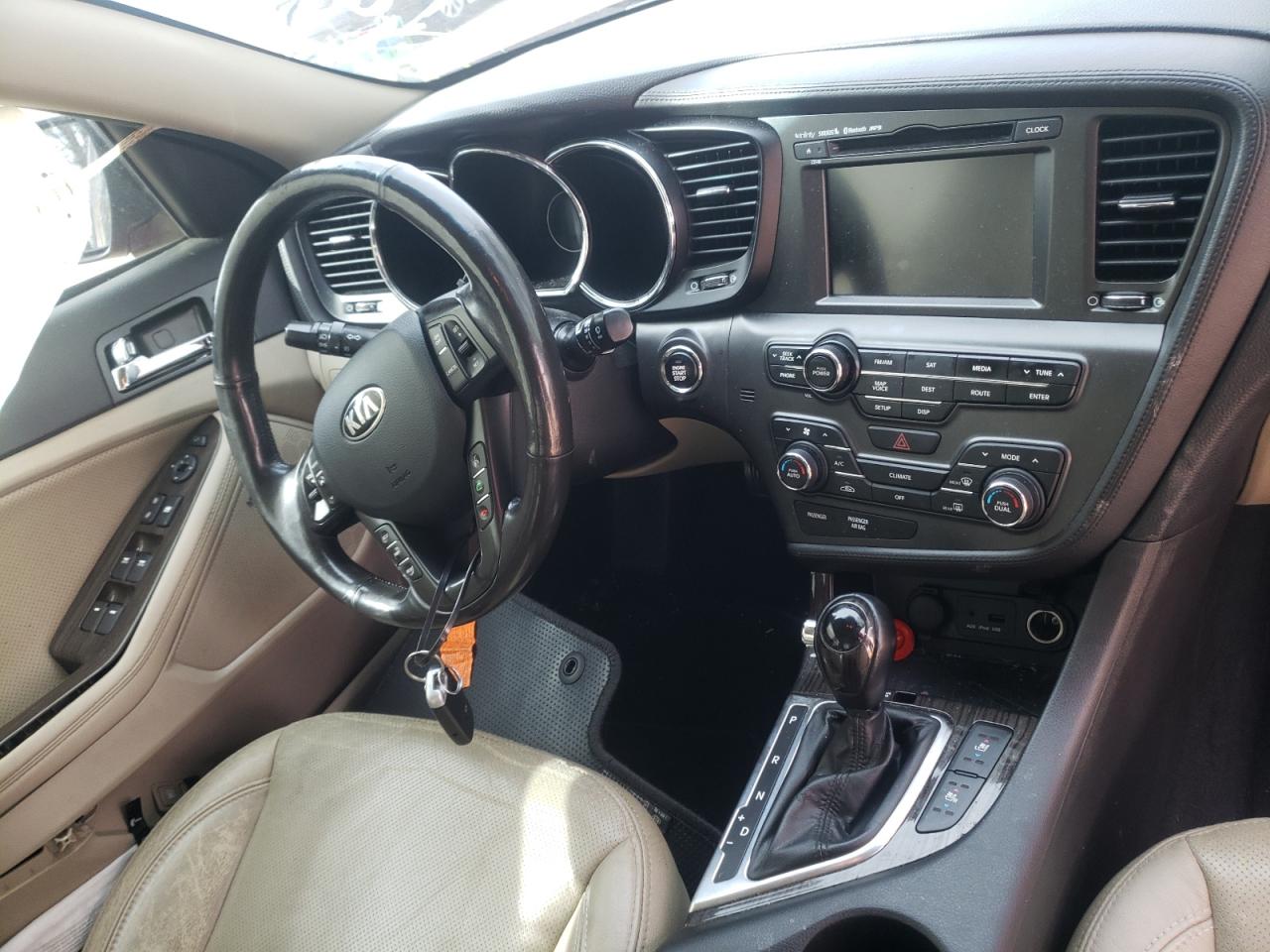 Photo 9 from auction – 2013 KIA OPTIMA EX with VIN 5XXGN4A72DG156080