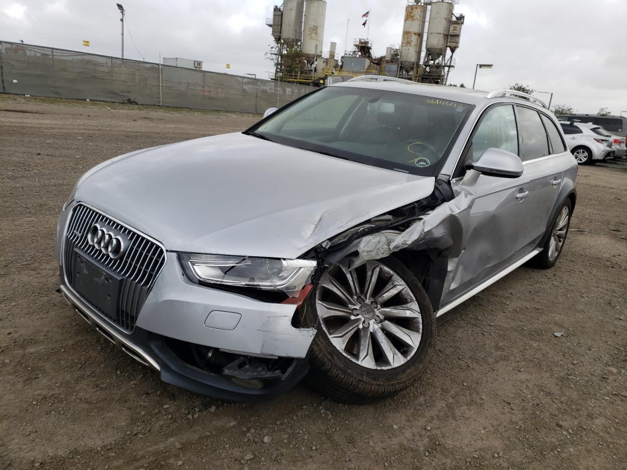 Photo 2 from auction – 2015 AUDI A4 ALLROAD with VIN WA1TFAFL3FA065229