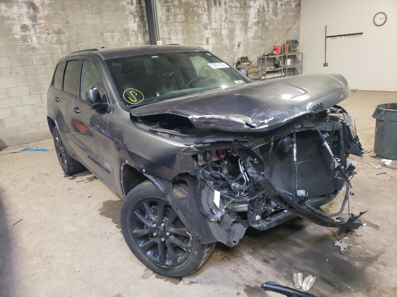 Photo 1 from auction – 2019 JEEP GRAND CHER with VIN 1C4RJFAG3KC679105