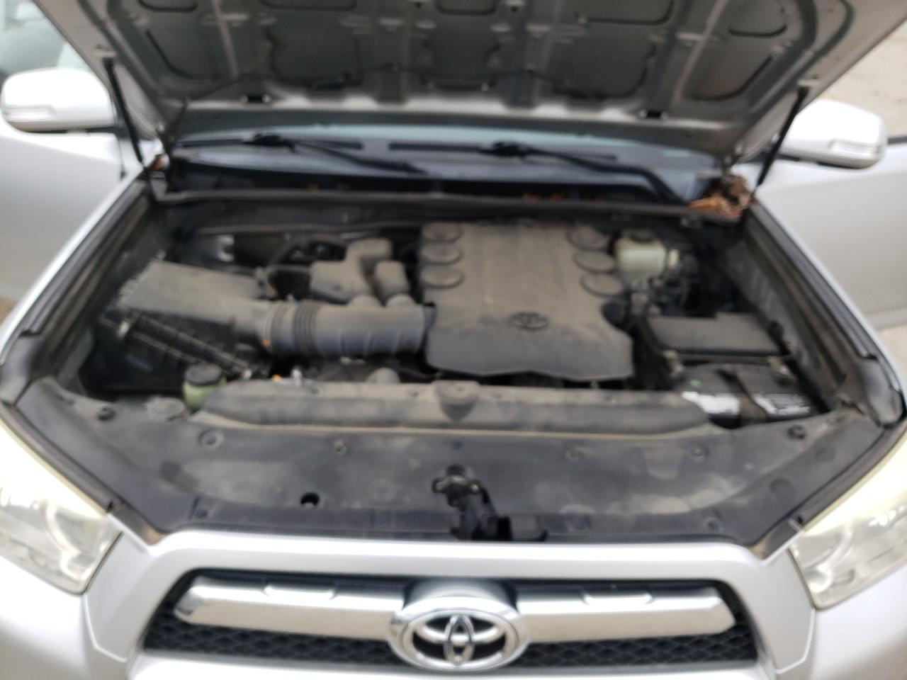Photo 7 from auction – 2011 TOYOTA 4RUNNER SR with VIN JTEBU5JR8B5035894