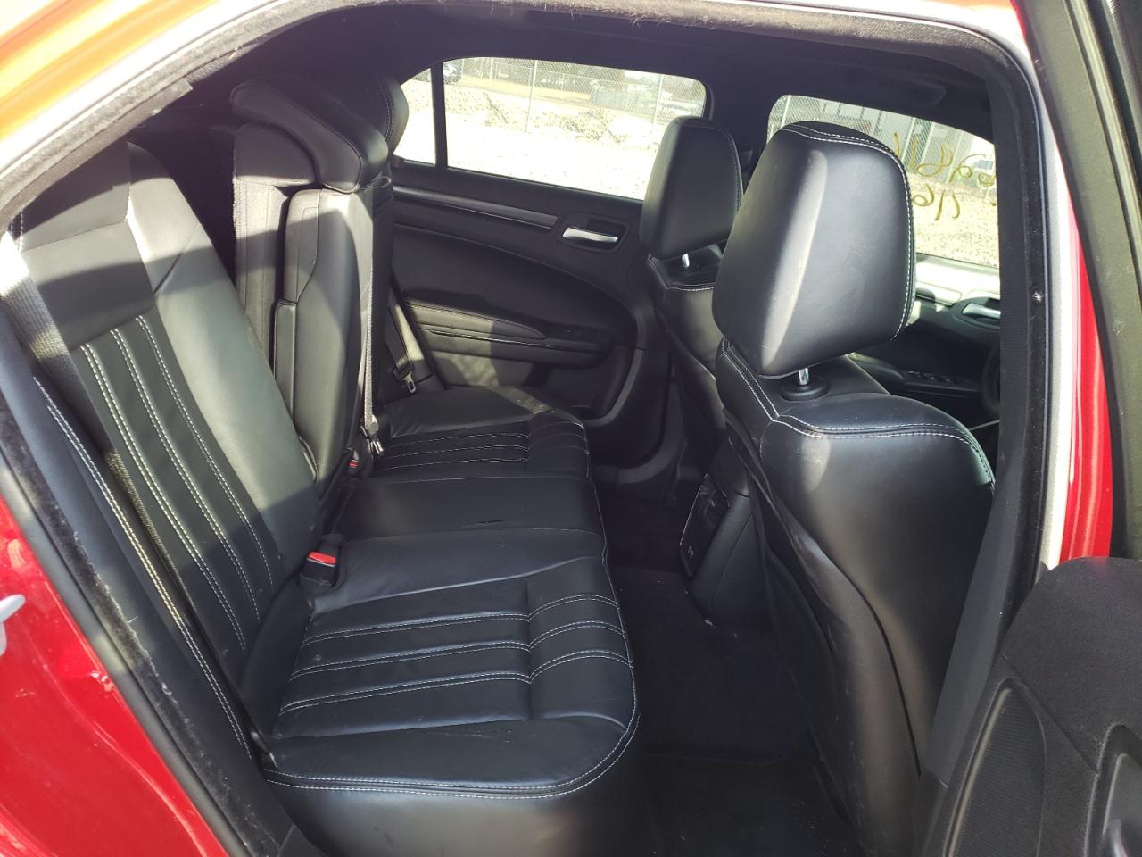 Photo 6 from auction – 2015 CHRYSLER 300 S with VIN 2C3CCAGG5FH793043