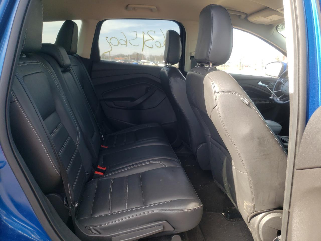 Photo 6 from auction – 2019 FORD ESCAPE SEL with VIN 1FMCU9HD5KUB77079