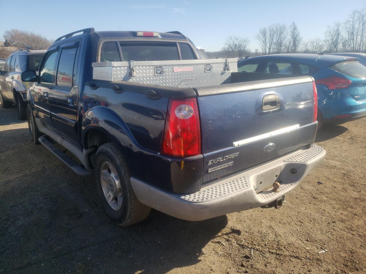 Photo 3 from auction – 2003 FORD EXPLORER S with VIN 1FMZU67EX3UC49155