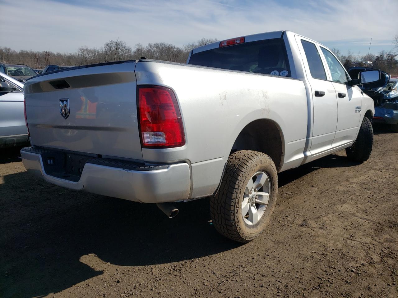Photo 4 from auction – 2017 RAM 1500 ST with VIN 1C6RR7FG2HS838368