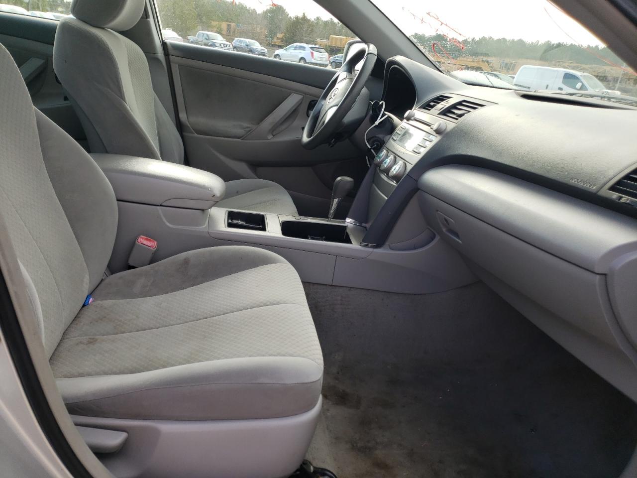 Photo 5 from auction – 2009 TOYOTA CAMRY BASE with VIN 4T4BE46K79R101862
