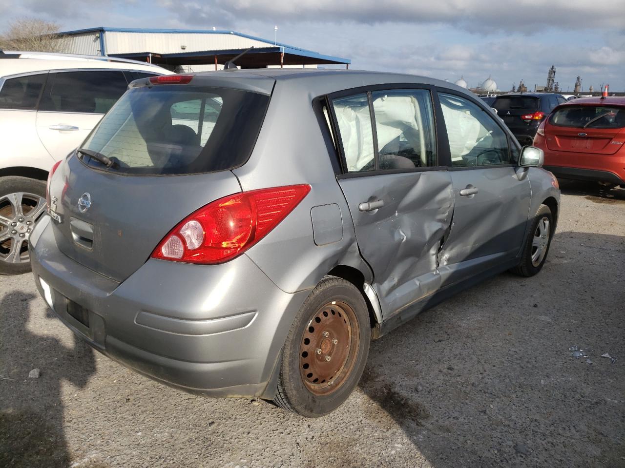 Photo 4 from auction – 2009 NISSAN VERSA S with VIN 3N1BC13E09L461344
