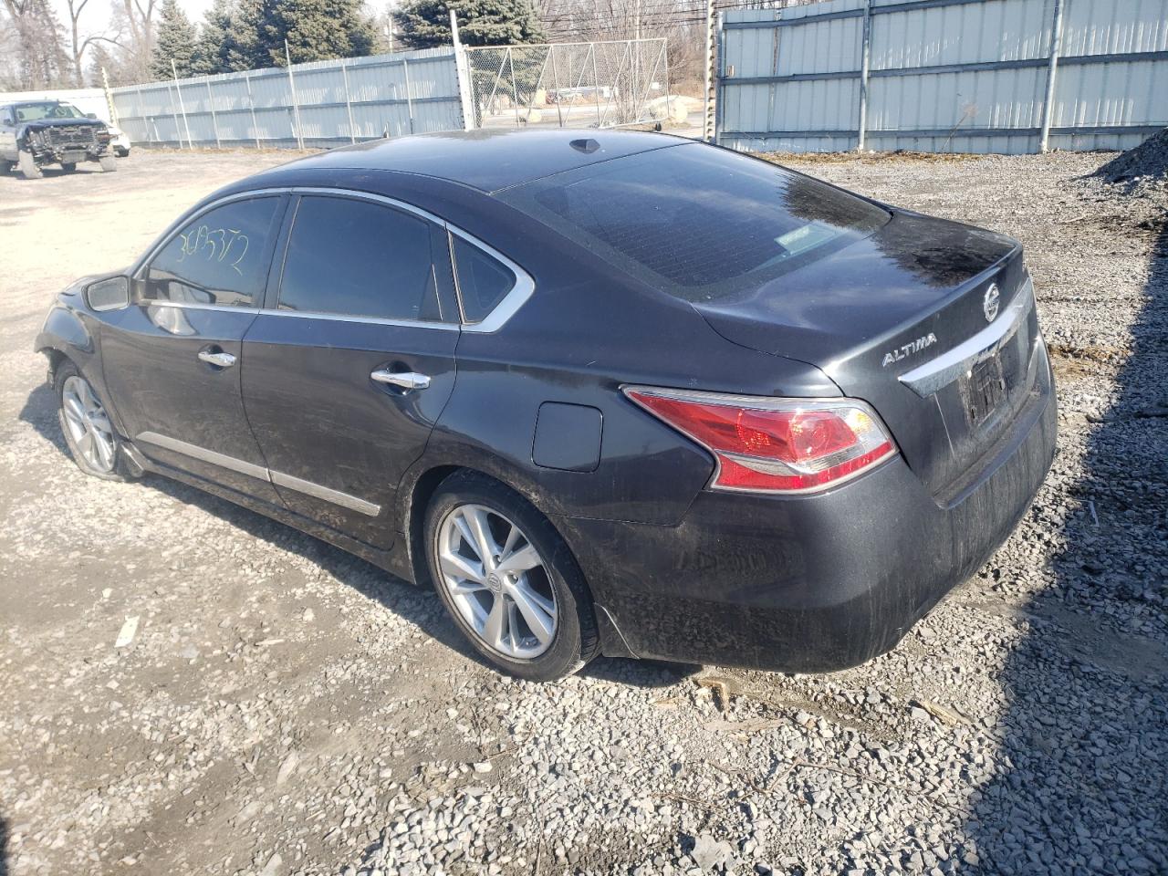 Photo 3 from auction – 2015 NISSAN ALTIMA 2.5 with VIN 1N4AL3AP5FC154063