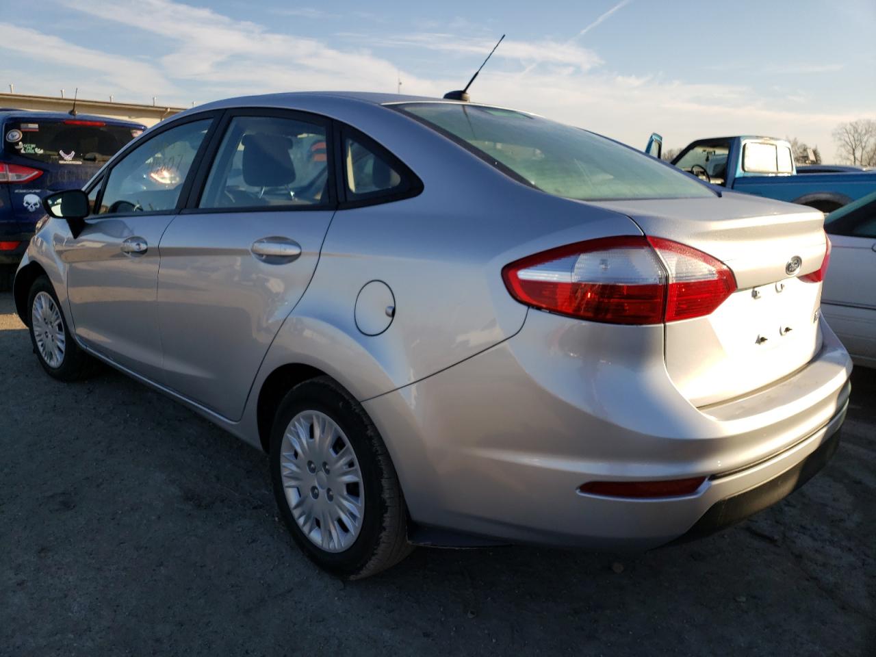 Photo 3 from auction – 2017 FORD FIESTA S with VIN 3FADP4AJXHM158484