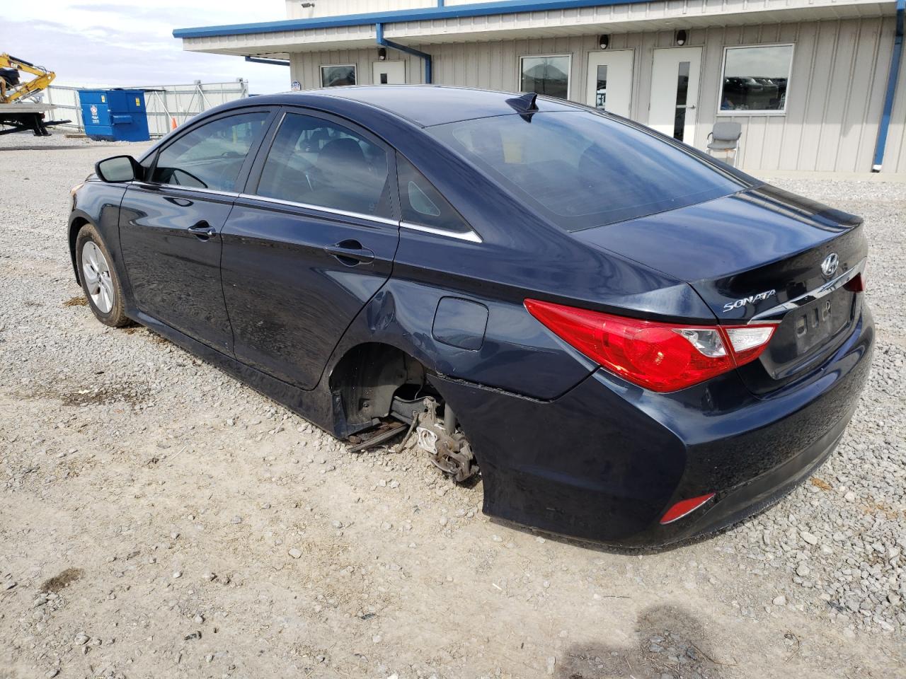 Photo 3 from auction – 2014 HYUNDAI SONATA GLS with VIN 5NPEB4AC2EH813527
